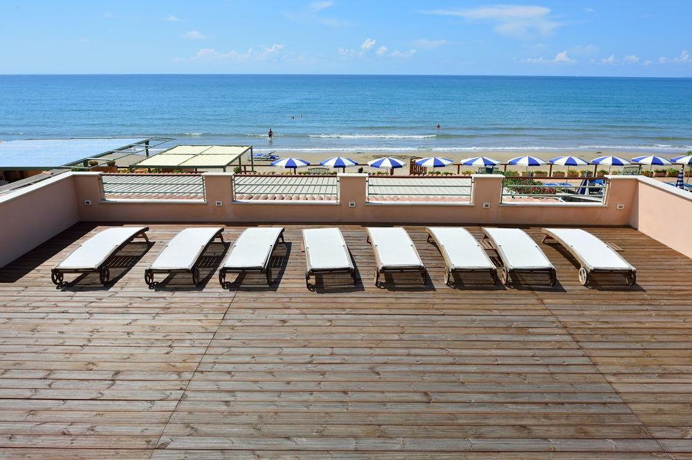 טרצ'ינה Hotel Acquasanta מראה חיצוני תמונה