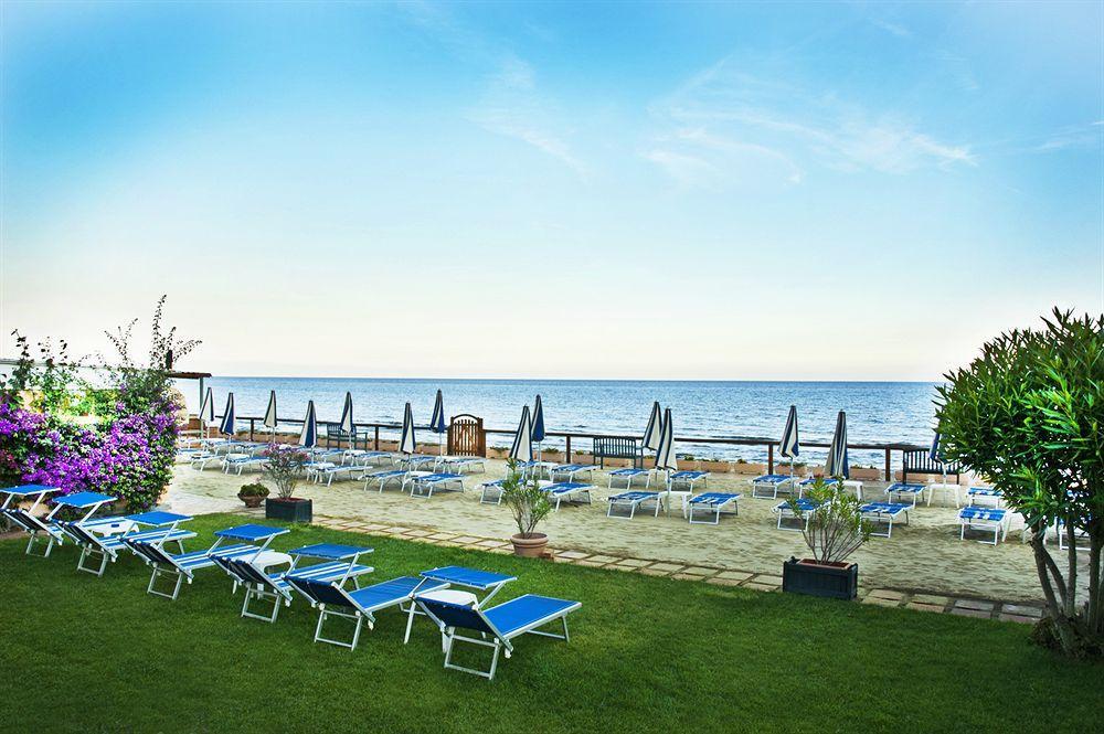 טרצ'ינה Hotel Acquasanta מראה חיצוני תמונה